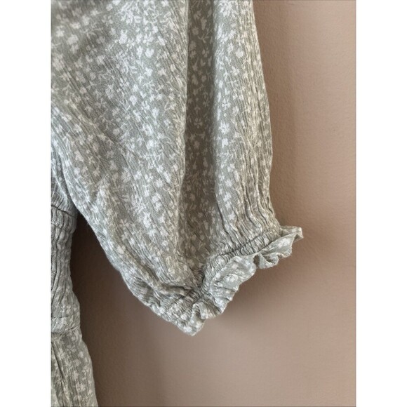 Hollister Women's Green Floral Smocked Dress Puff Sleeves Size M - Picture 3 of 7